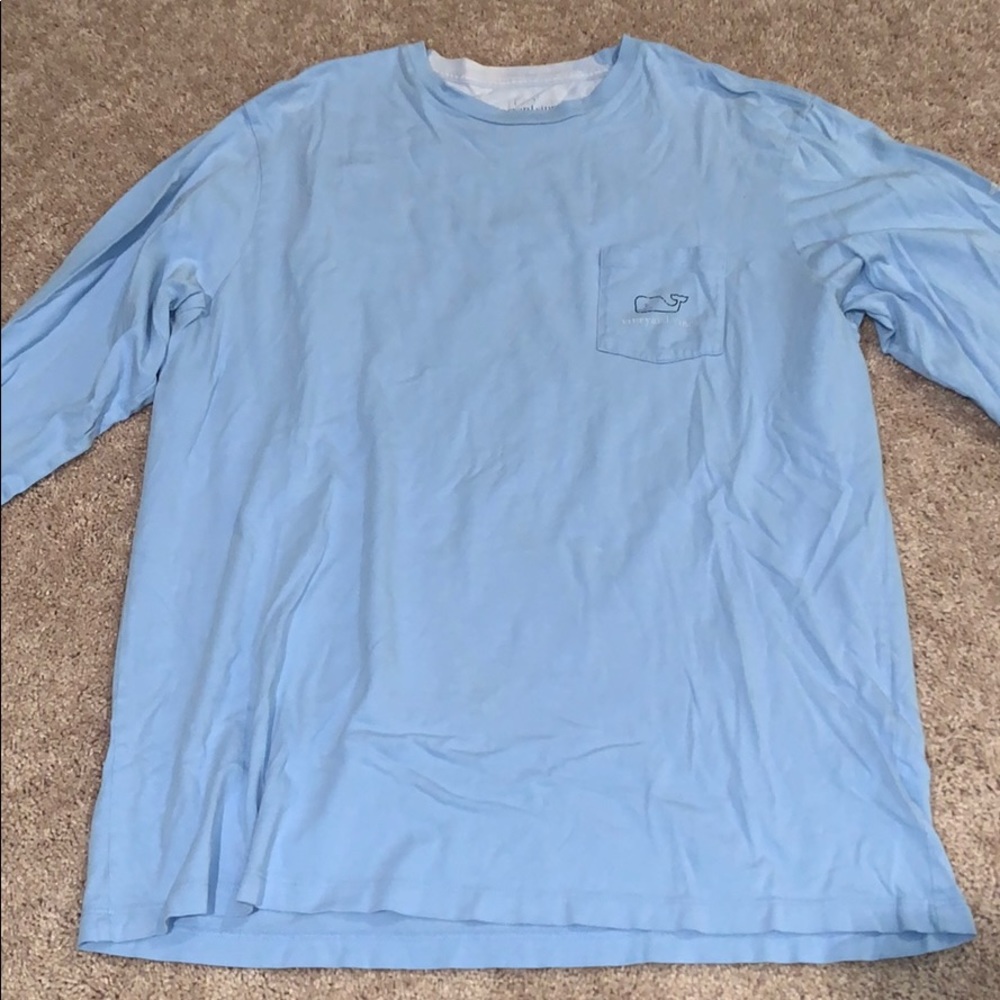 Vineyard vines tee shirt